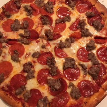 Russo's Pizza - Pizza Near Me - Wyoming, Michigan