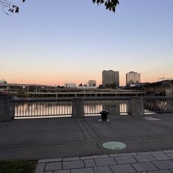 Tom McCall Waterfront Park