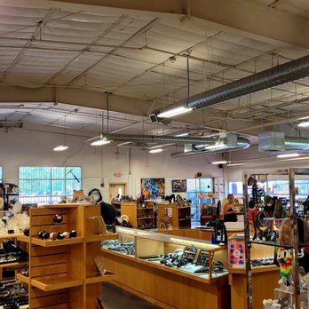Mama's Minerals - Store - Jewelry Near Me - Albuquerque, New Mexico