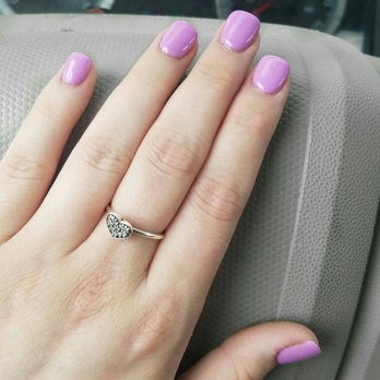 Triangle Nails - Love my nails - Nail Salons Near Me - Portage, Michigan