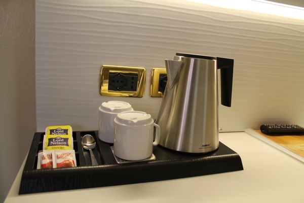 Hotel University by null