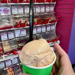 Yummi Joy - Thai Tea Ice Cream