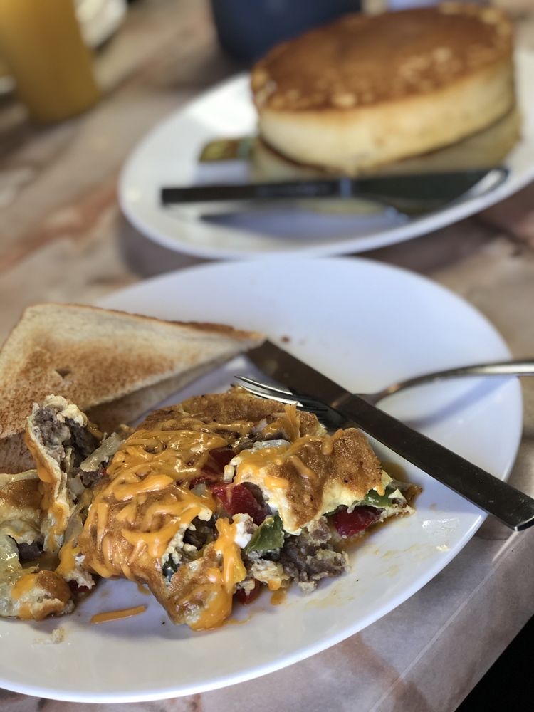 LIL BLACK BEAR CAFE Updated October 2024 361 Photos & 372 Reviews