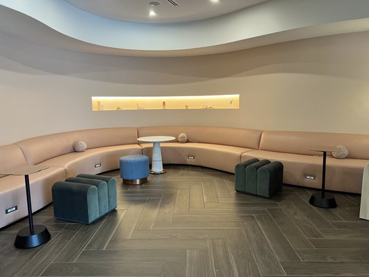 The Ven at Embassy Row, Washington, D.C., a Tribute Portfolio Hotel by null