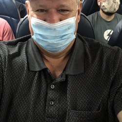 Delta Air Lines - Wearing my mask