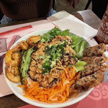 Saigon Shack - Grilled Lemongrass Chicken, Shrimps & Fried Spring Rolls - Vietnamese Near Me - New York, New York Saigon Shack - Grilled Lemongrass Chicken, Shrimps & Fried Spring Rolls - Vietnamese Near Me - New York, New York