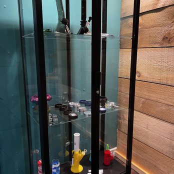 Grasshopper Cannabis - Cannabis Dispensaries Near Me - Port Hope, Ontario Grasshopper Cannabis - Cannabis Dispensaries Near Me - Port Hope, Ontario