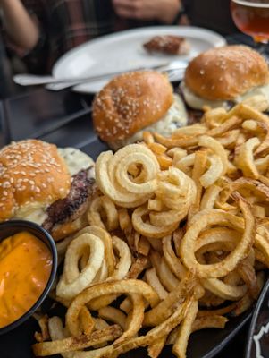 Wolf & Company by null