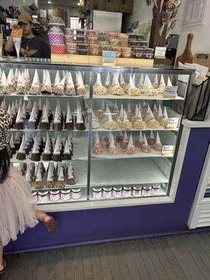 Emack & Bolio's by null