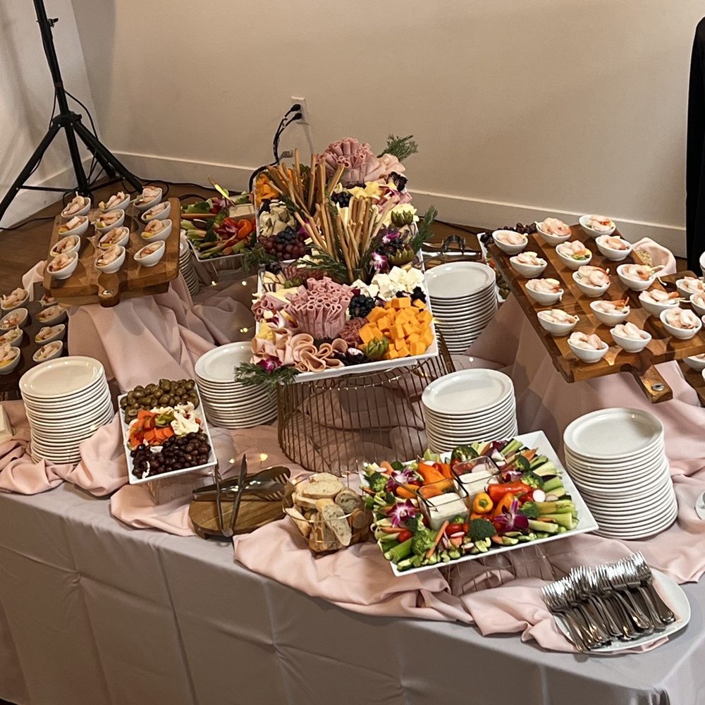 Mona Lisa Catering - Appetizers - Caterers Near Me - Northridge, California