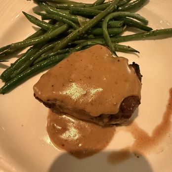 The Palm - Las Vegas - Center cut 6 oz with peppercorn sauce - Steakhouses Near Me - Las Vegas, Nevada The Palm - Las Vegas - Center cut 6 oz with peppercorn sauce - Steakhouses Near Me - Las Vegas, Nevada