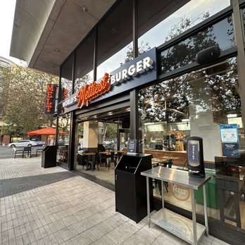 The Melt - Outside patio - Burgers Near Me - Oakland, California