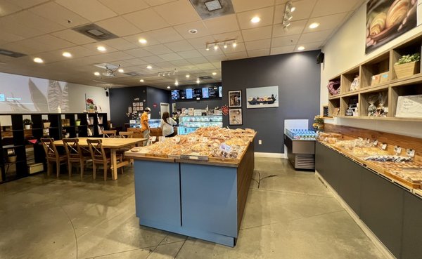 ARI Bakery Cafe by null