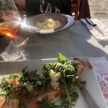 Very Good - Rolled pizza and 4 cheese gnocchi - Pizza Near Me - Venezia, VE Very Good - Rolled pizza and 4 cheese gnocchi - Pizza Near Me - Venezia, VE