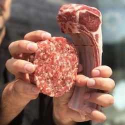 Boutique Butcher - From its mother, Thick Cut Lamb Chop, Boutiques Lamb Burgers are individually hand formed to provide a distinctive Rich Lamb bite.