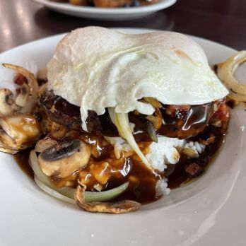 Eggs 'n Things - ENT Original Hawaiian Style Loco Moco - Breakfast & Brunch Near Me - Honolulu, Hawaii