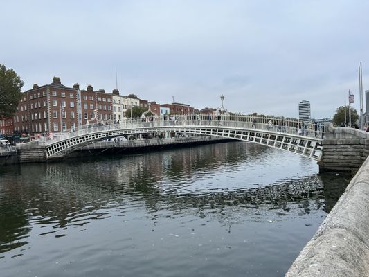 Ha'penny Bridge by null