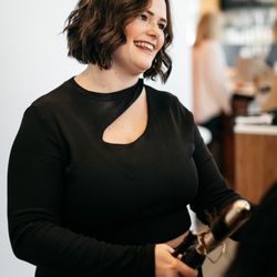 Blow Salon - Sarah