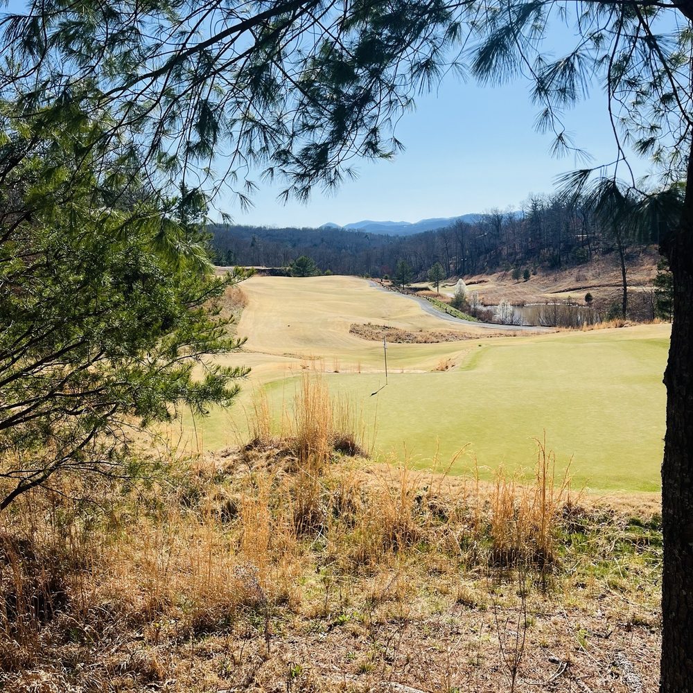 Old Toccoa Farm Resort - hole 10 - Golf Near Me - Mineral Bluff, Georgia Old Toccoa Farm Resort - hole 10 - Golf Near Me - Mineral Bluff, Georgia