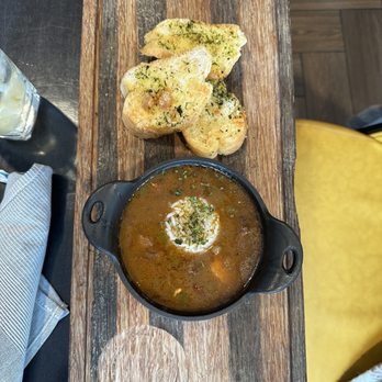 Common Interest - Gumbo - Cajun/Creole Near Me - New Orleans, Louisiana