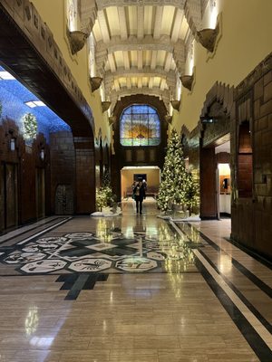 Marine Building by null