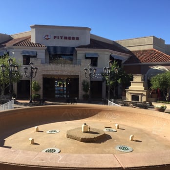 Blackhawk Plaza - Shopping Centers Near Me - Danville, California