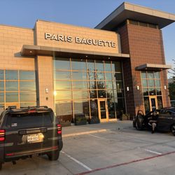 Paris Baguette - Entrance