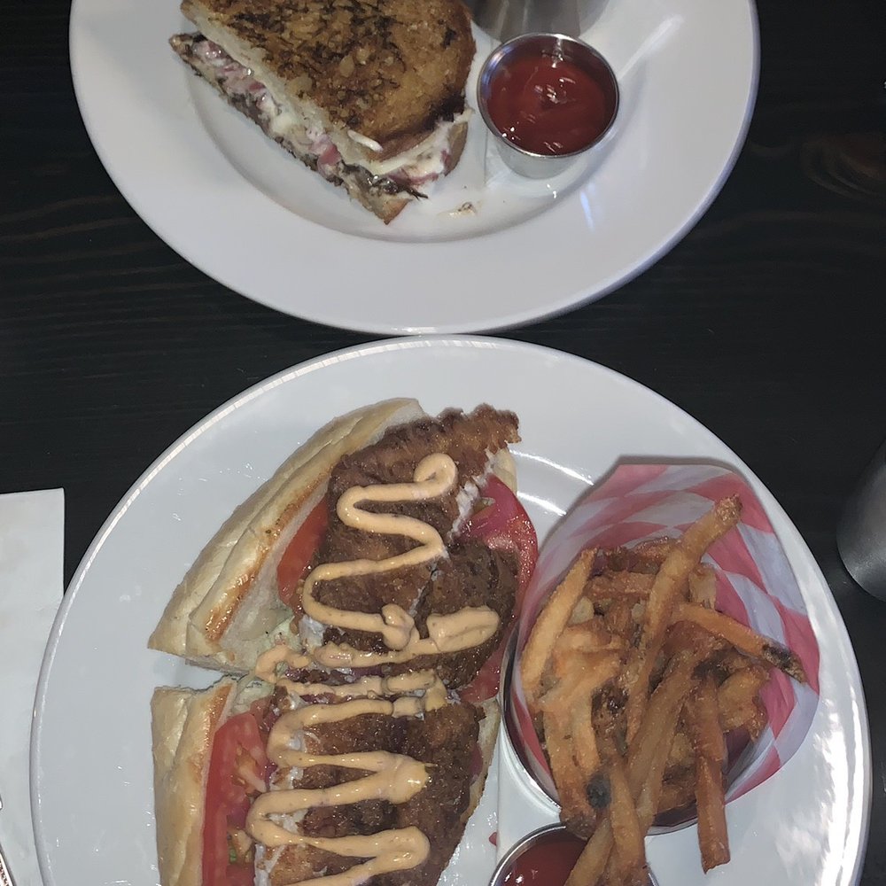 Northbound - Short rib grilled cheese and po boy - Gastropubs Near Me - Souderton, Pennsylvania Northbound - Short rib grilled cheese and po boy - Gastropubs Near Me - Souderton, Pennsylvania