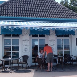 Café Bistro Olé