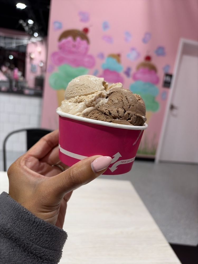 Libby's Ice Cream Logo