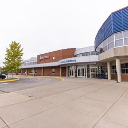 Groves Academy