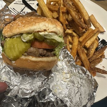 Five Guys - Fast Food Near Me - Arlington, Virginia