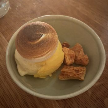 Crown Shy - Satsuma Orange Ice Cream - New American Near Me - New York, New York