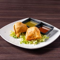 Nutmeg Indian Cuisine - Veg samosa