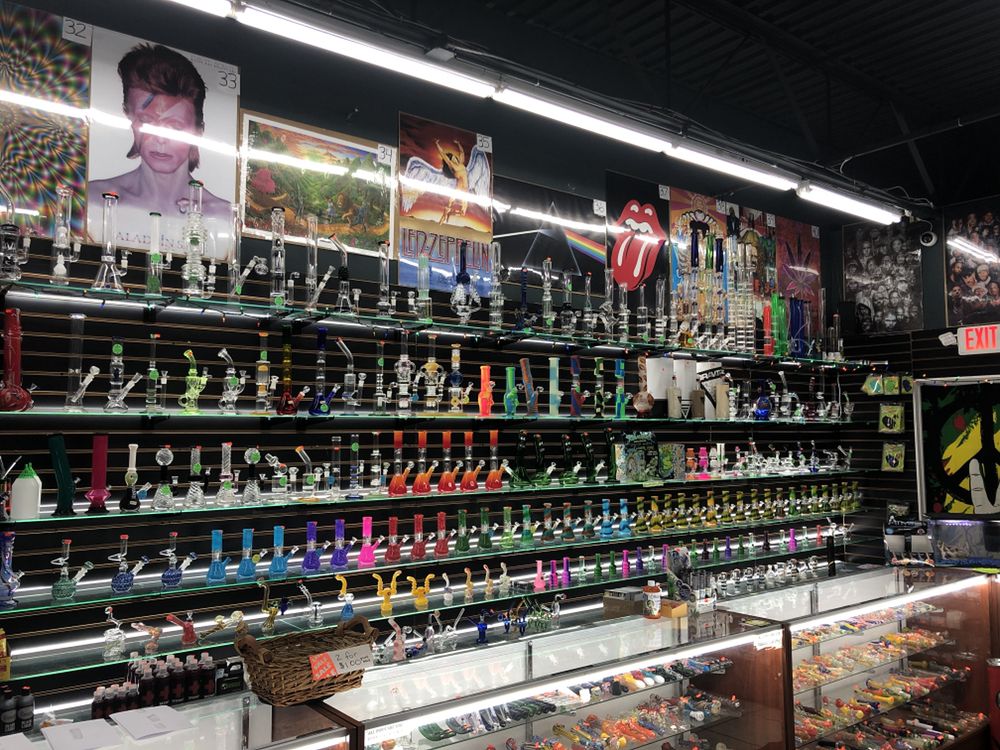 STERLING TOBACCO VAPE & GLASS 13456 15 Mile Rd, Sterling Heights, Michigan Tobacco Shops