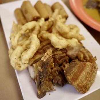 Ihawan - ihawan sampler: lechon kawali, fried calamari, lumpia shanghai - Filipino Near Me - Woodside, New York Ihawan - ihawan sampler: lechon kawali, fried calamari, lumpia shanghai - Filipino Near Me - Woodside, New York