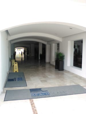 Beachscape Kin Ha Villas & Suites by null
