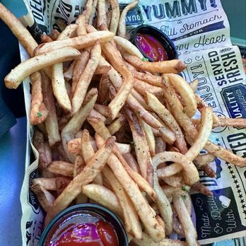 Whiskey Licker Up Saloon - Basket of fries - Bars Near Me - Las Vegas, Nevada Whiskey Licker Up Saloon - Basket of fries - Bars Near Me - Las Vegas, Nevada