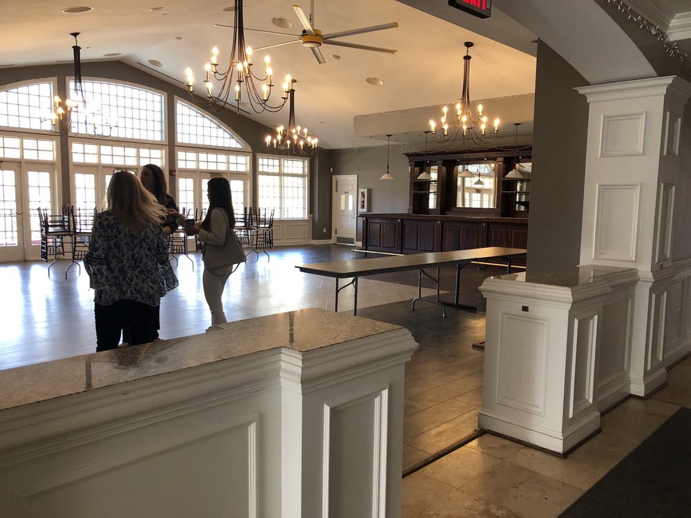 THE OSPREY’S AT BELMONT BAY 46 Photos 401 Belmont Bay Dr