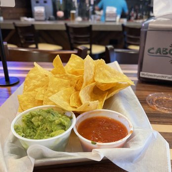 Cabo Taco - Guacamole and Chips plus salsa - Mexican Near Me - Cincinnati, Ohio