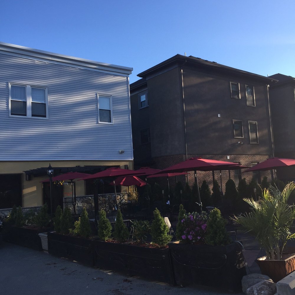 La Casona - Colombian Near Me - Central Falls, Rhode Island La Casona - Colombian Near Me - Central Falls, Rhode Island