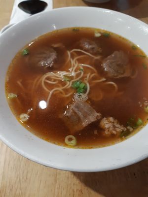 Chef Hung Beef Noodles (Jianguo North Road) by null