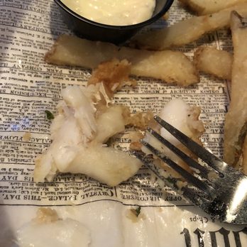 Carolina Ale House - This chunk of rubbery fish - American Near Me - Augusta, Georgia