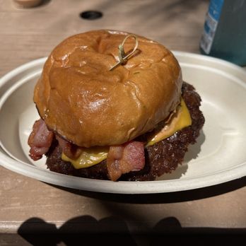 Burger Boys - The Original Deuce Deuce with bacon - Burgers Near Me - Kihei, Hawaii