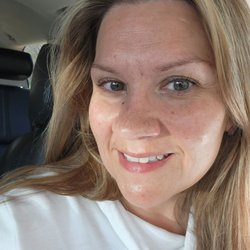 Jenny Threading Salon & Spa - Just after my last lift and tint.