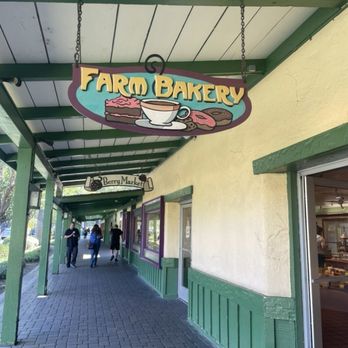 Knotts Farm Bakery - Outside - Bakeries Near Me - Buena Park, California
