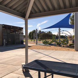 Awesome newly remodeled park! It has bathrooms!