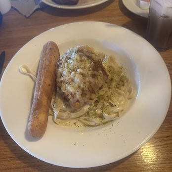 Applebee's Grill + Bar - Chicken Parmesan - American Near Me - Columbus, Indiana Applebee's Grill + Bar - Chicken Parmesan - American Near Me - Columbus, Indiana