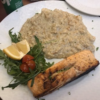 Al Caratello - Salmon with Risotto - Italian Near Me - Paris, 75