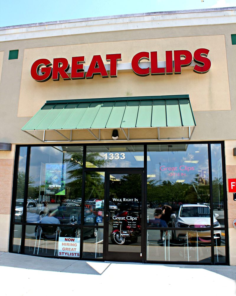 GREAT CLIPS Updated October 2024 1333 Mebane Oaks Rd, Mebane, North